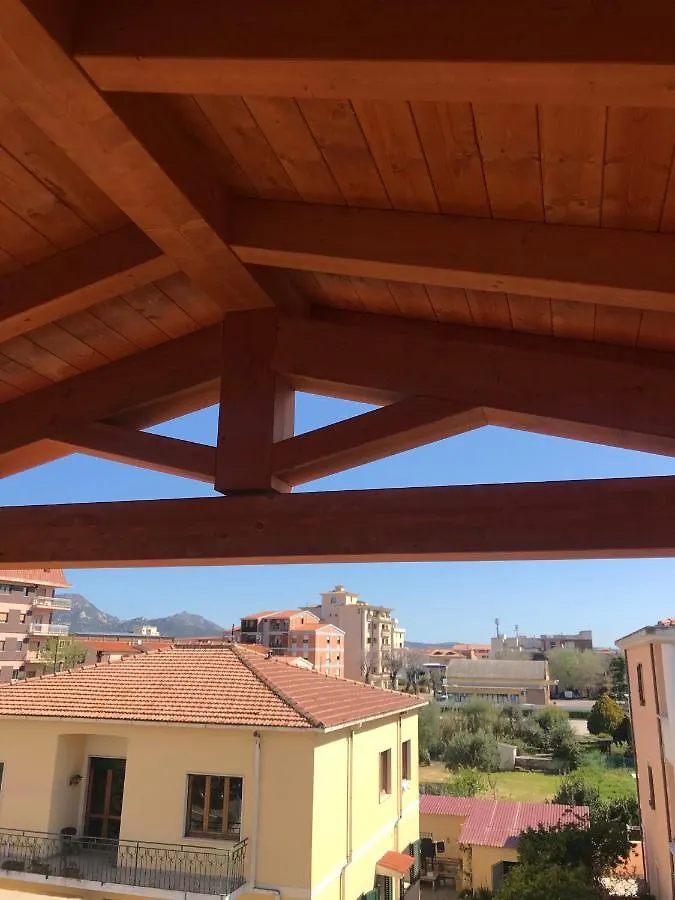 La Terrazza Διαμέρισμα Όλμπια