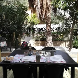 Сasa de vacaciones Corallo With Private Garden, Olbia